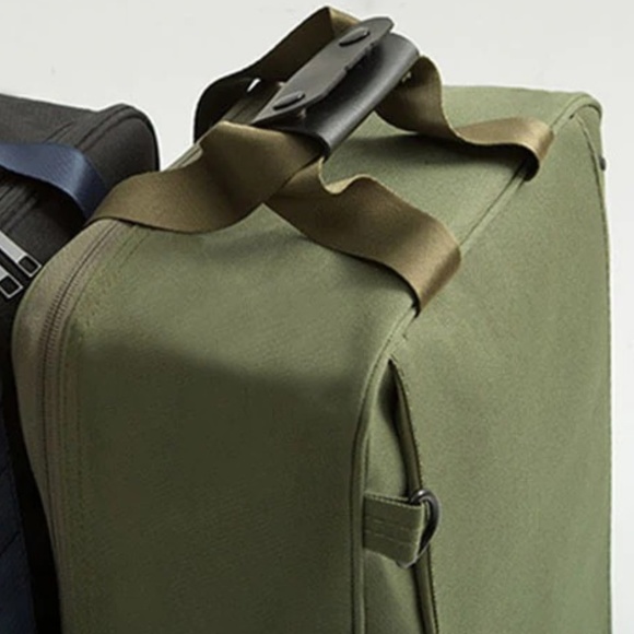 Weekend Bag / Messenger Bag Style Suitcase - Picture 5 of 6